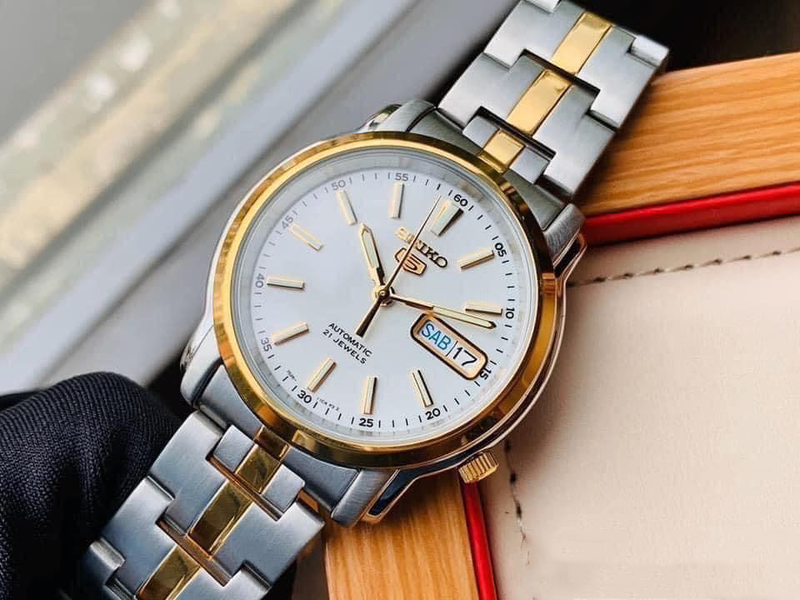 Đồng hồ Seiko 5 SNKL84K1