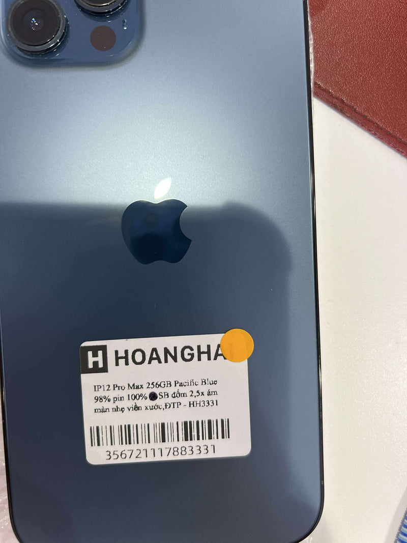 iPhone 12 Pro Max 256GB Xanh Dương 98% pin 100% Máy đã trả hết tiền mạng dùng như Quốc tế Apple (Đã thay pin - Đốm camera 2.5x,  ám màn nhẹ, viền xước) - HH3331