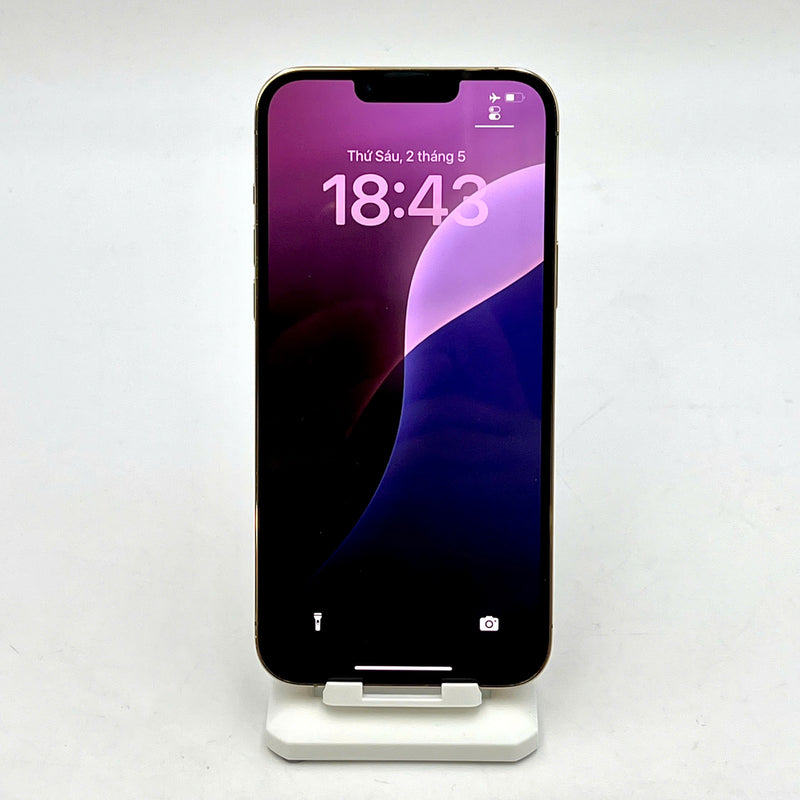 iPhone 13 Pro Max 128GB Vàng 98% pin 85% Máy đã trả hết tiền mạng dùng như Quốc tế Apple (Đốm camera 3x) - HH8969