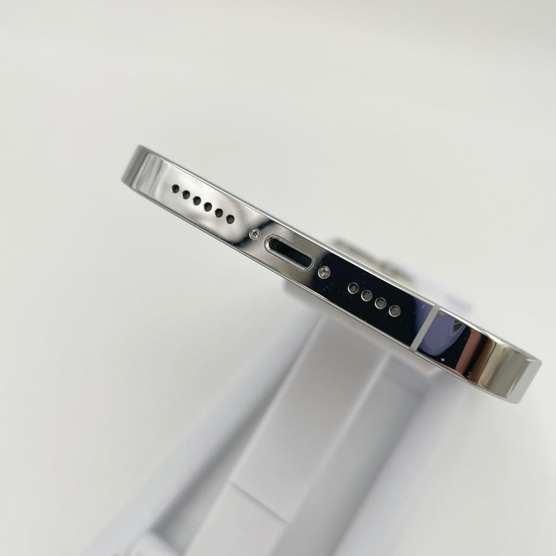 iPhone 13 Pro Max 256G Silver 98% pin 88% Quốc tế từ AU (Không dùng sim AU)
