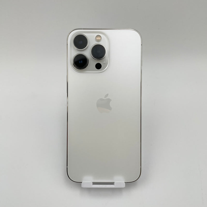 iPhone 13 Pro 128G Silver 98% pin từ 85% Máy đã trả hết tiền mạng dùng như Quốc tế Apple
