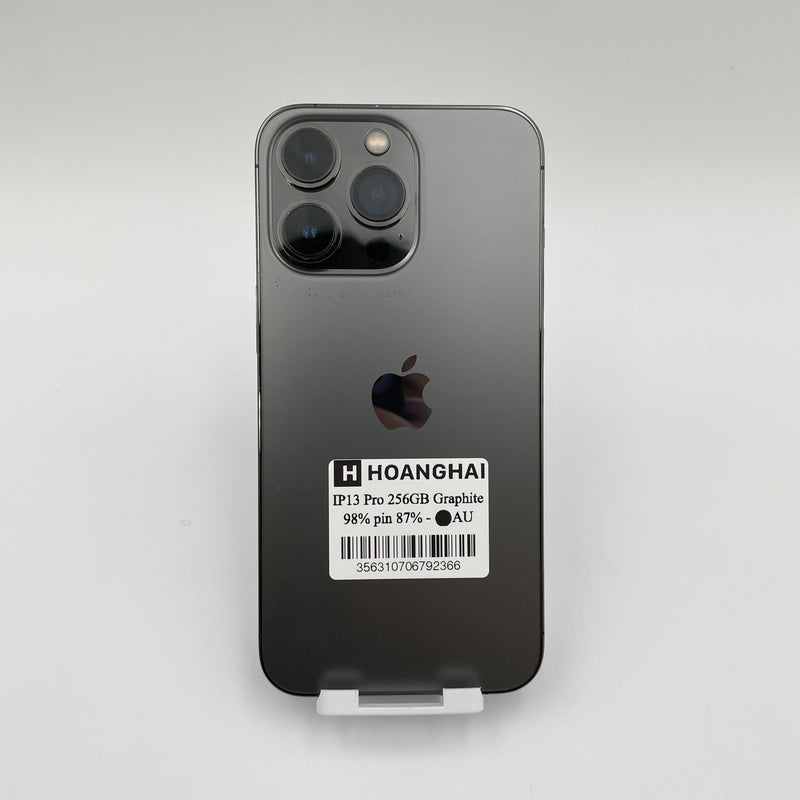 iPhone 13 Pro 256G Graphite 98% pin từ 85% Máy đã trả hết tiền mạng dùng như Quốc tế Apple (Máy có xước)