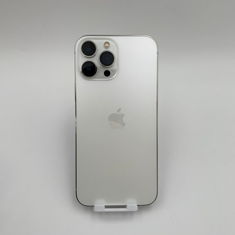 iPhone 13 Pro Max 1TB Silver 98% pin từ 85% Máy đã trả hết tiền mạng dùng như Quốc tế Apple (Xước màn, viền nhẹ)