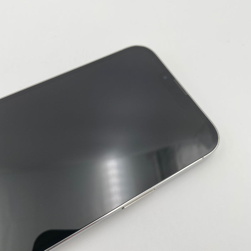 iPhone 13 Pro Max 1TB Silver 98% pin từ 90% Máy đã trả hết tiền mạng dùng như Quốc tế Apple  (Mẻ viền)