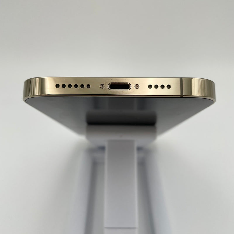 iPhone 13 Pro Max 1TB Gold 98% pin từ 90% Máy đã trả hết tiền mạng dùng như Quốc tế Apple (Xước dăm màn, viền)