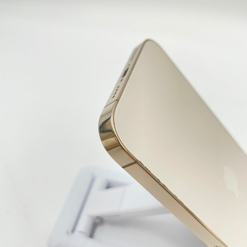 iPhone 13 Pro Max 1TB Gold 98% pin 100% Máy đã trả hết tiền mạng dùng như Quốc tế Apple (Mẻ viền nhiều)