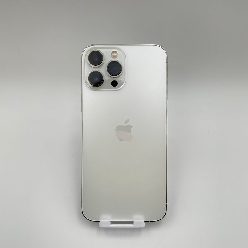 iPhone 13 Pro Max 256G Silver 98% pin 100% Quốc tế từ AU (Không dùng sim AU - Đốm cam 3x, xước viền)