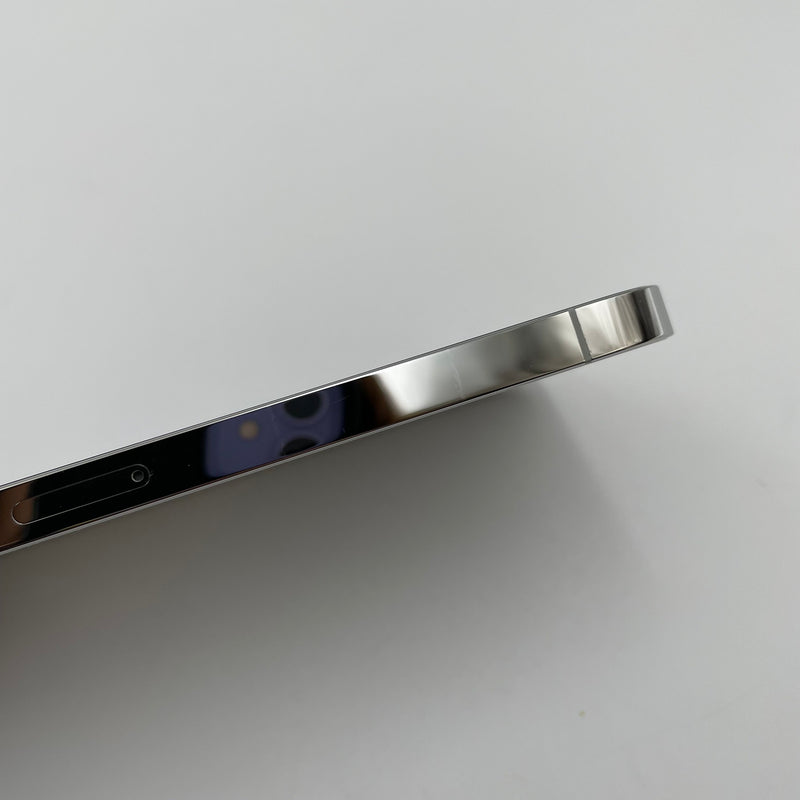 iPhone 13 Pro Max 256G Silver 98% pin 100% Quốc tế từ AU (Không dùng sim AU - Đốm cam 3x, xước viền)