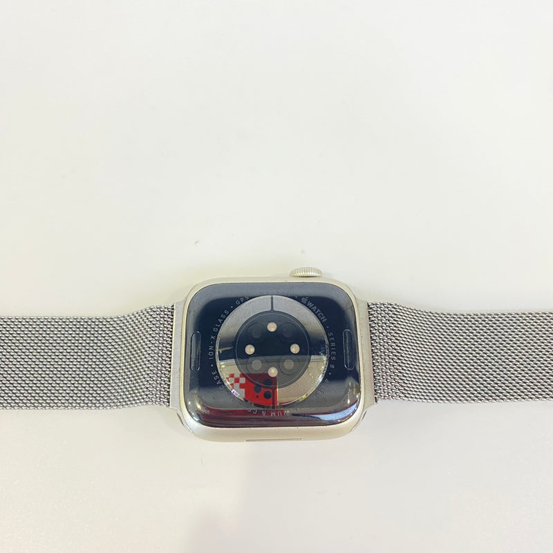 Apple Watch Series 8 41mm GPS 98% Starlight Aluminum & Milanese Loop