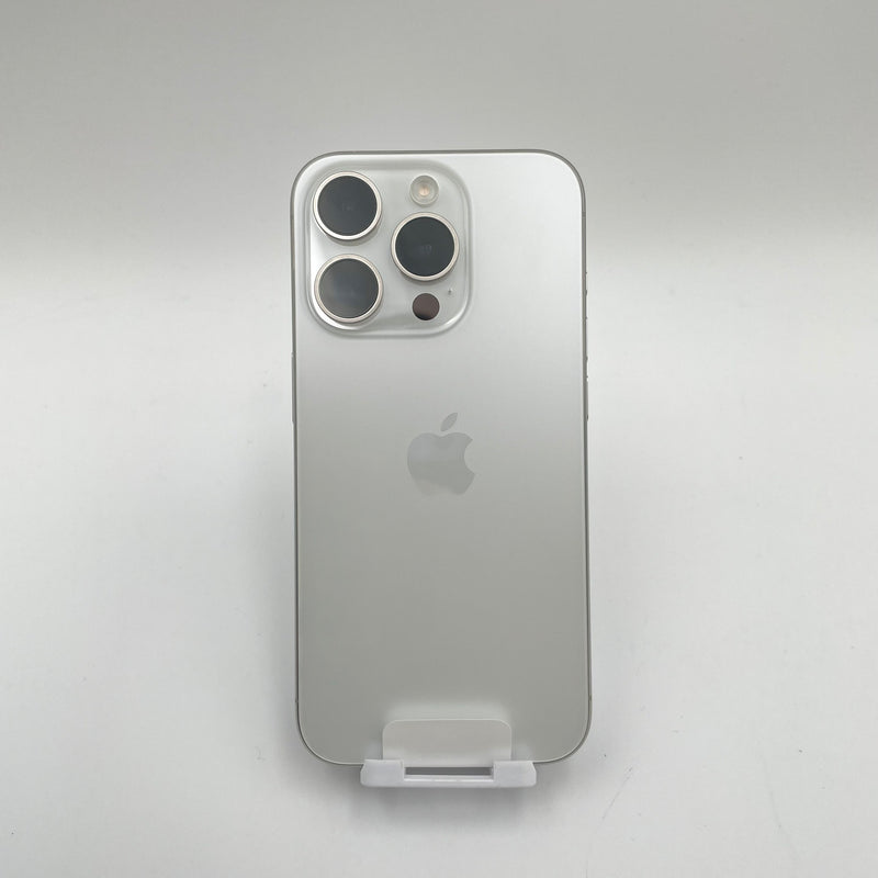 iPhone 15 Pro 256GB White Titanium 100% DBH Quốc tế từ SB (Không dùng sim SB)