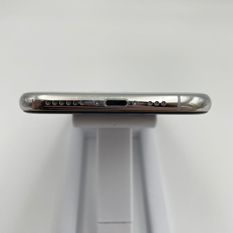 iPhone XS 256GB Silver 98% pin 100% Máy đã trả hết tiền mạng dùng như Quốc tế Apple (Đã thay pin)