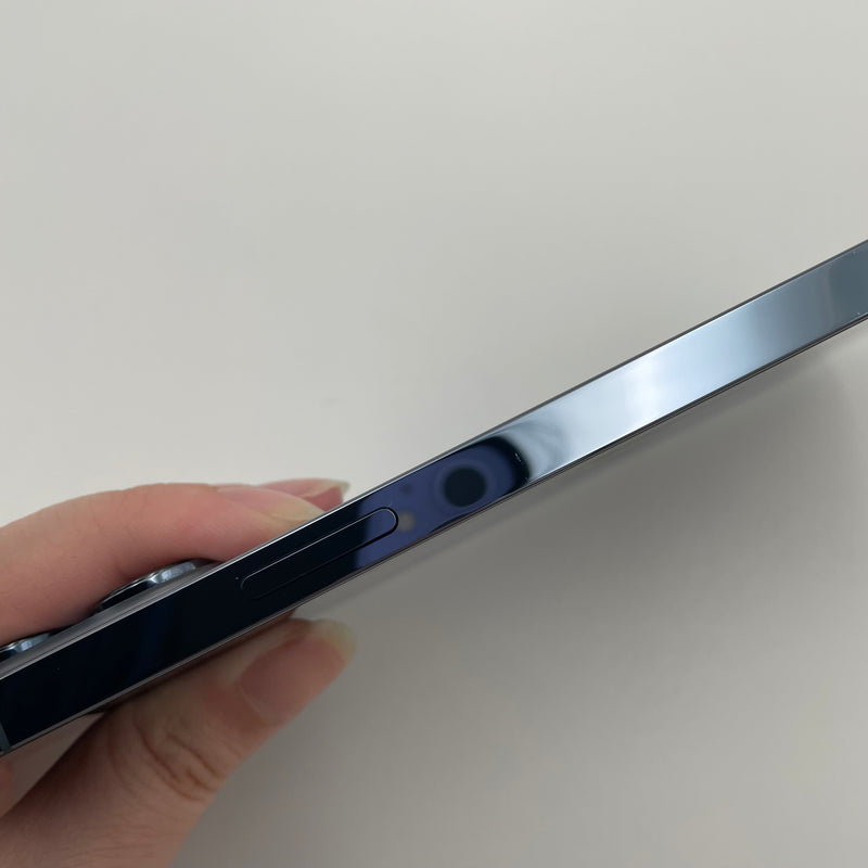 iPhone 13 Pro 256GB Sierra Blue 98% pin 88% Quốc tế từ AU (Không dùng sim AU - Đốm Camera 3.1x)