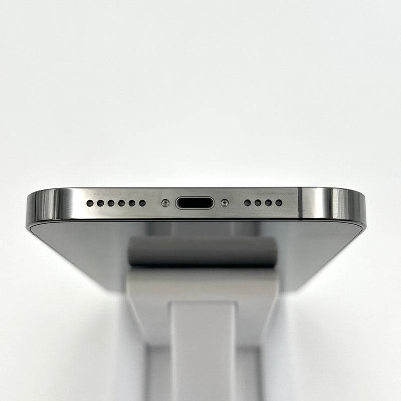 iPhone 13 Pro Max 256GB Graphite 98% pin 85% Quốc tế từ AU (Không dùng sim AU - Đốm Camera 3x)