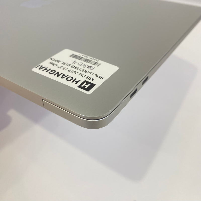 Macbook Pro 2019 13.3in Silver Intel Core i5/ RAM 8GB/ SSD 128GB 98% sạc 19 lần BPTN