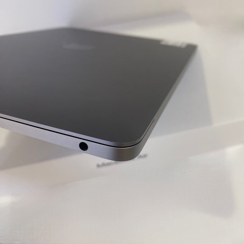 Macbook Air 2020 13.3in Gray Intel Core i7/RAM 16GB/SSD 1TB 98% Fullbox Sạc 187 lần BPTA