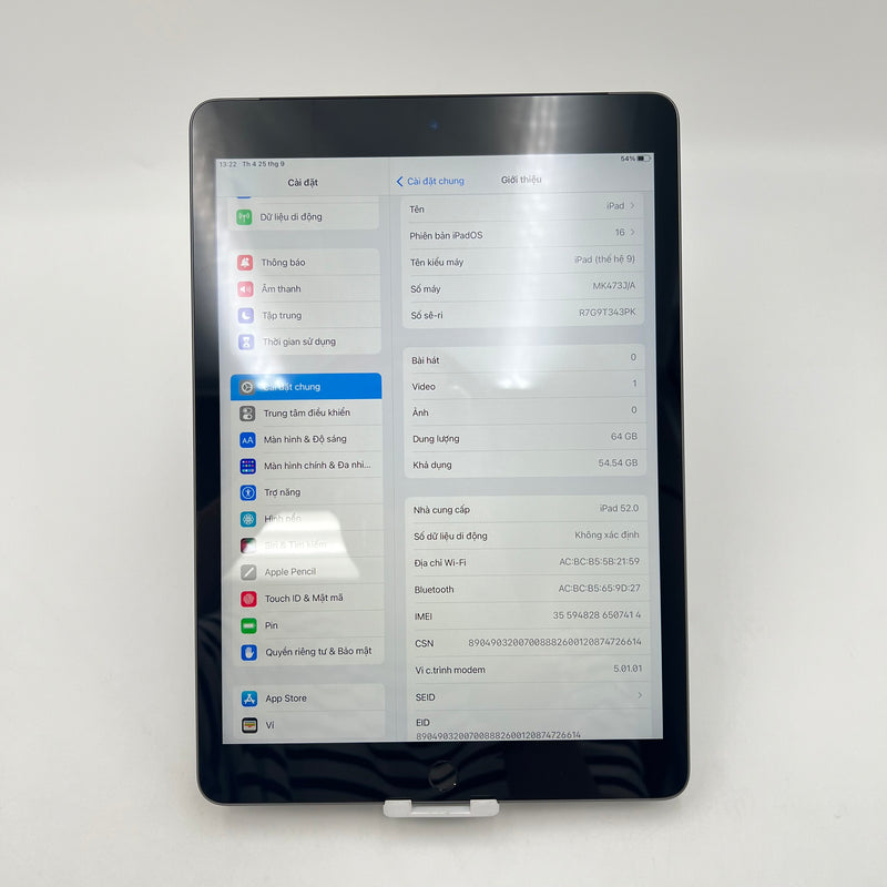 iPad Gen 9 2021 64GB Xám 4G + Wifi 98% pin 90% từ AU