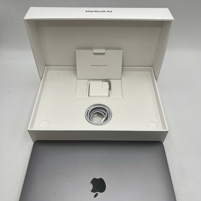 Macbook Air 2020 13.3in Xám Apple M1/RAM 8GB/SSD 512GB 98% Sạc 140 lần BPTN (Viền xước nhẹ)