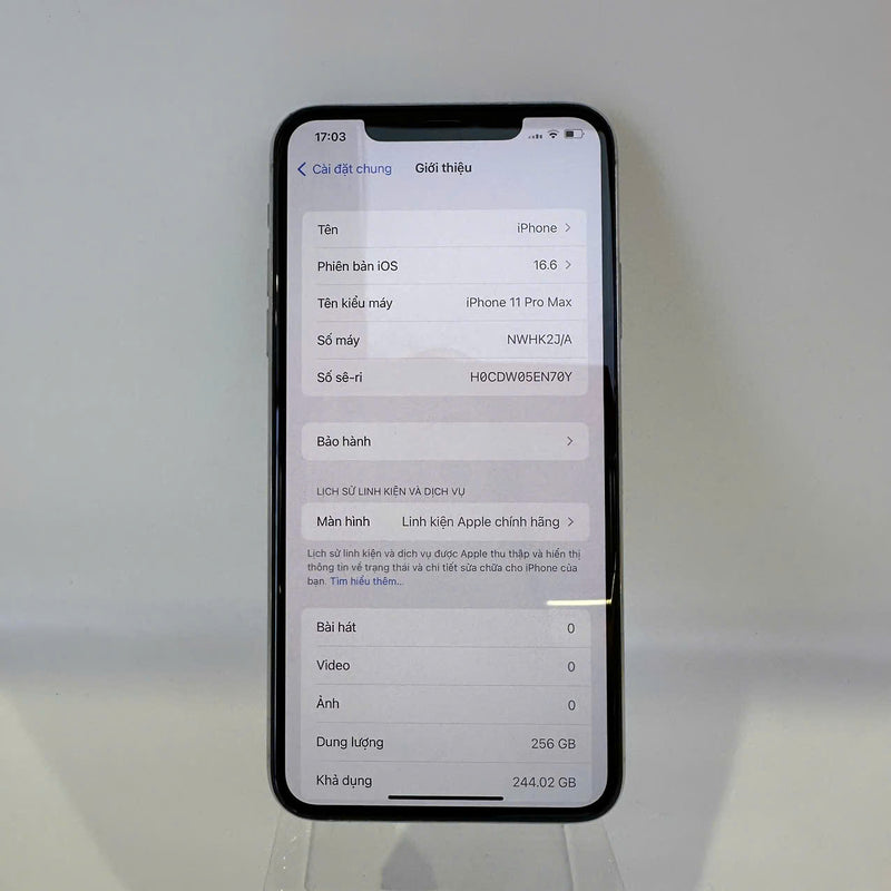 iPhone 11 Pro Max 256GB Bạc 98% pin 100% DBH Quốc tế Apple (Thay màn chính hãng Apple - Đã thay pin, màn xước) - HH7854