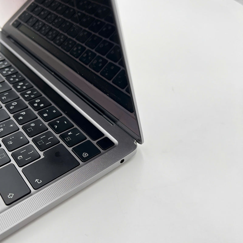 MacBook Pro 2020 13.3in Xám Apple M1/RAM 8GB/SSD 256GB 98% Sạc 282 lần BPTN