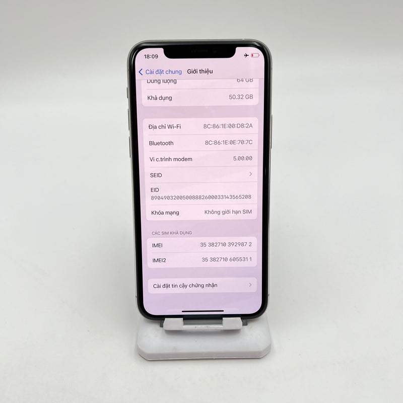 iPhone 11 Pro 64GB Bạc 98% pin 97% Quốc tế Apple (Đốm camera 1x - màn xước) HH9872