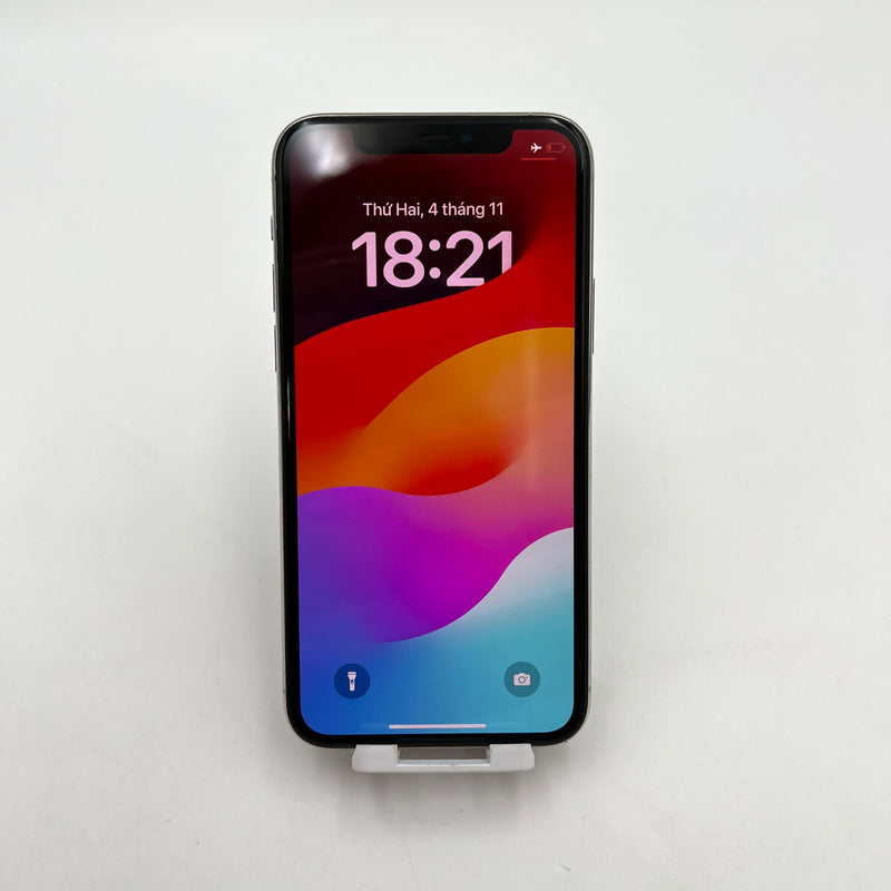 iPhone 11 Pro 64GB Bạc 98% pin 89% Máy đã trả hết tiền mạng dùng như Quốc tế Apple (Viền xước - đốm camera 1x) HH5200