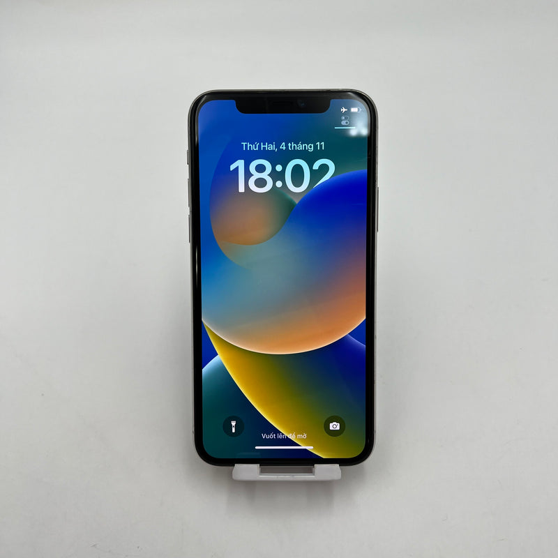 iPhone 11 Pro 64GB Bạc 97% pin 100% Máy đã trả hết tiền mạng dùng như Quốc tế Apple (Đã thay pin - Đốm camera 1x, màn và viền xước) - HH0219