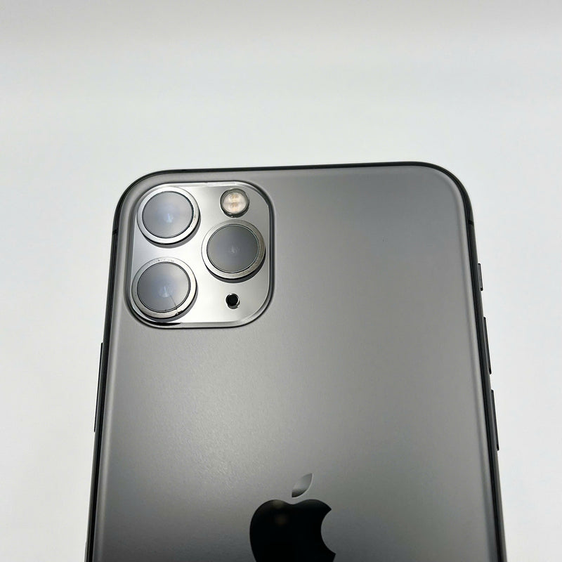 iPhone 11 Pro 64GB Xám  98% pin 87%  Máy đã trả hết tiền mạng dùng như Quốc tế Apple (Đốm camera 1x, xước màn) - HH6682