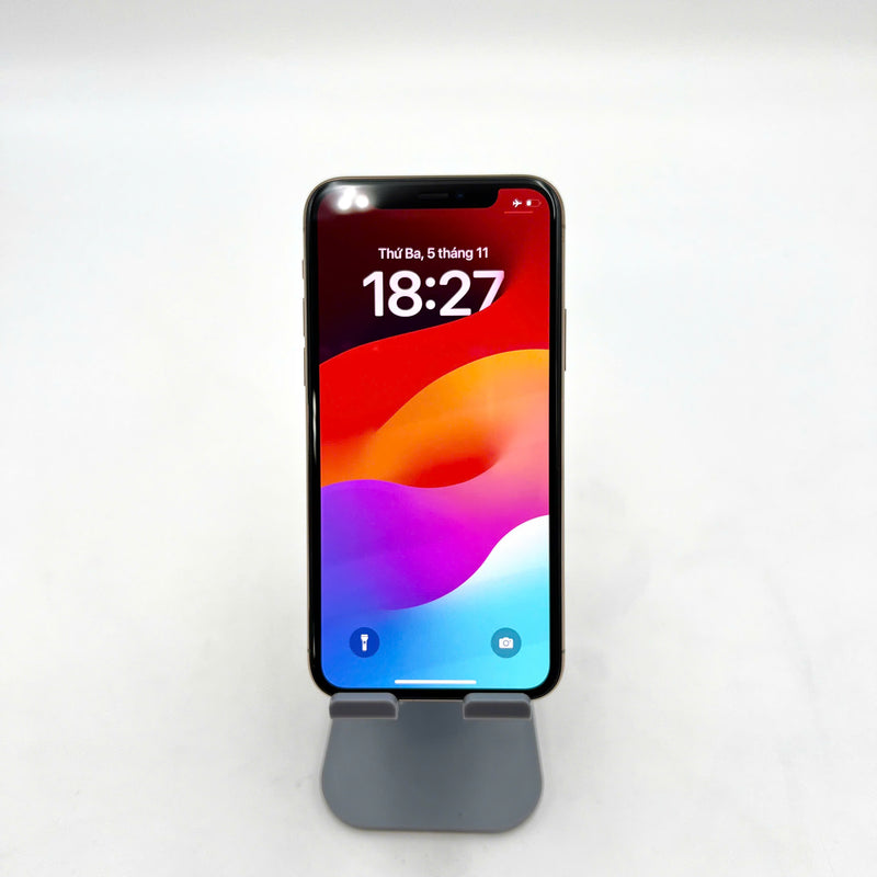 iPhone 11 Pro 64GB Vàng 98% pin 100% Máy đã trả hết tiền mạng dùng như Quốc tế Apple (Đã thay pin)