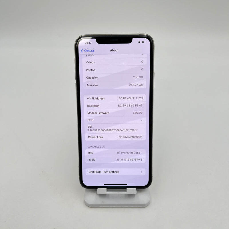 iPhone 11 Pro Max 256GB Bạc 98% pin 100% Máy đã trả hết tiền mạng dùng như Quốc tế Apple (Viền xước nhiều - Đã thay pin) HH5651