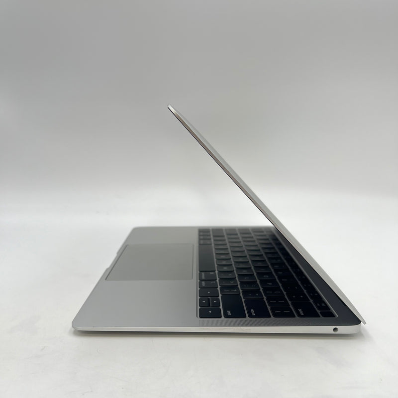 Macbook Air 2019 13.3in Bạc Intel Core i5/RAM 8GB/SSD 128GB 98% Sạc 64 lần BPTA