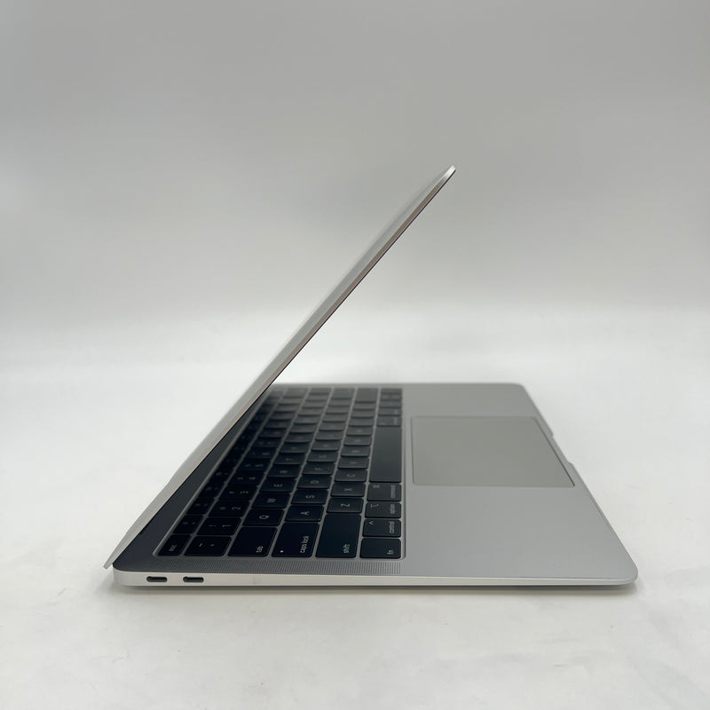 Macbook Air 2019 13.3in Bạc Intel Core i5/RAM 8GB/SSD 128GB 98% Sạc 64 lần BPTA