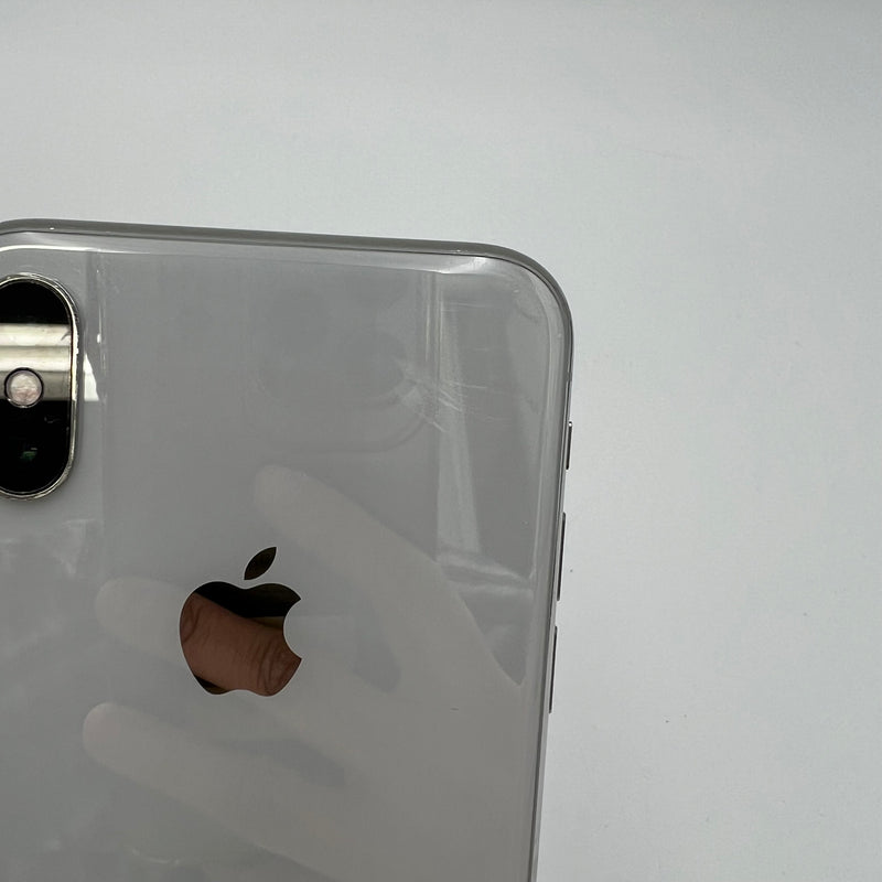 iPhone X 64GB Trắng 98% pin 100% Máy đã trả hết tiền mạng dùng như Quốc tế Apple (Đã thay pin - Đốm camera 1x, màn và viền xước) - HH2102