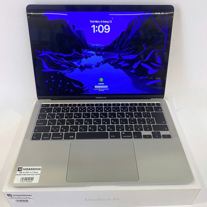 Macbook Air 2020 13.3in Bạc Intel Core i3/RAM 8GB/SSD 256GB 98% Fullbox Sạc 22 lần BPTN