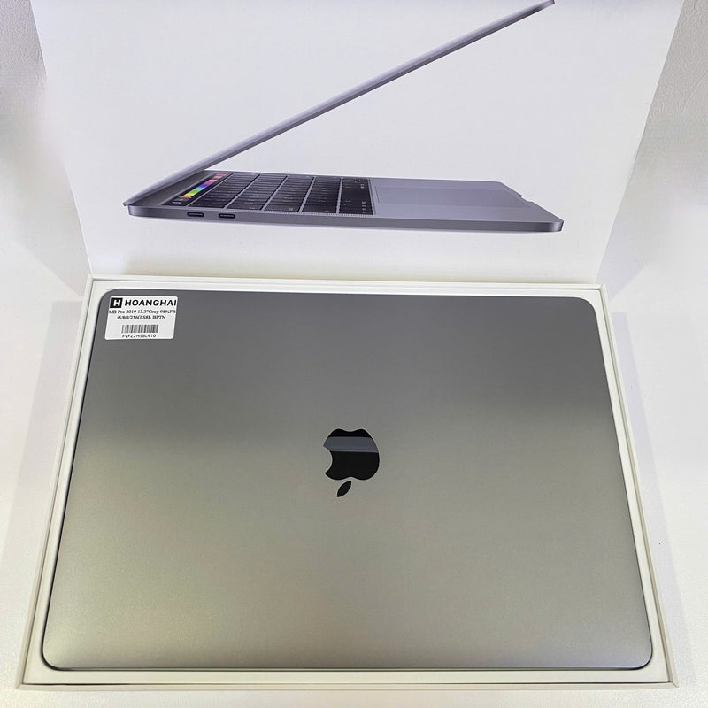 Macbook Pro 2019 13.3in Xám Intel Core i5/RAM 16GB/SSD 128GB 98% Sạc 65 lần BPTN (Móp viền góc phải)