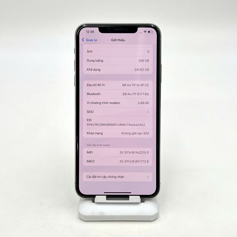 iPhone 11 Pro Max 256GB Bạc 97% pin 100% Máy đã trả hết tiền mạng dùng như Quốc tế Apple (Đã thay pin - Đốm camera 1x, xước màn, viền) - HH2159