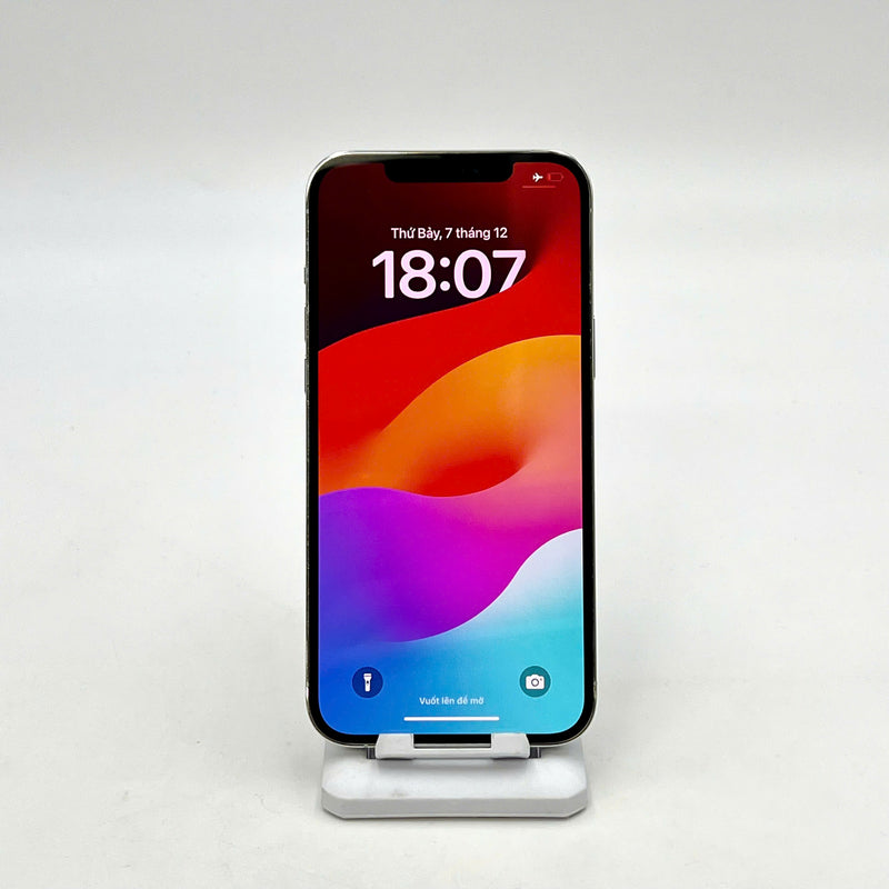 iPhone 12 Pro Max 256GB Bạc 97% pin 100% Quốc tế Apple (Đã thay pin, xước màn, viền) - HH5884