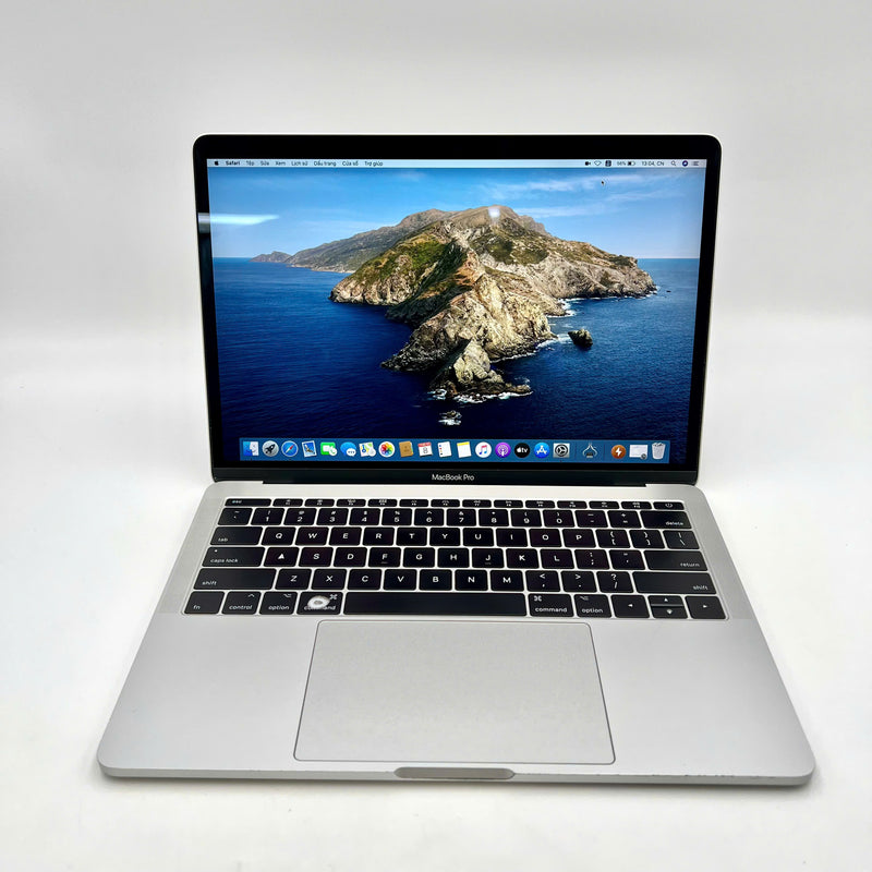 Macbook Pro 2017 13.3in Bạc Intel Core i7/RAM 16GB/SSD 128GB 97% pin 100% BPTA (Đã thay pin, mòn nút)