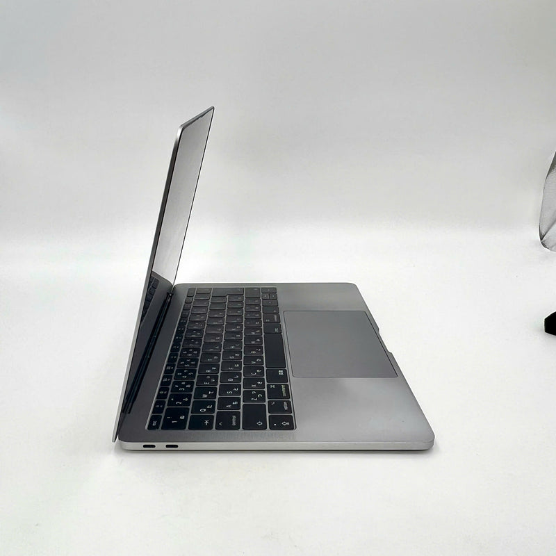 Macbook Pro 2017 13.3in Xám Intel Core i7/RAM 16GB/SSD 256GB 97% pin 100% BPTN (Đã thay pin , xước gôm vỏ ,ám chấm vỏ)