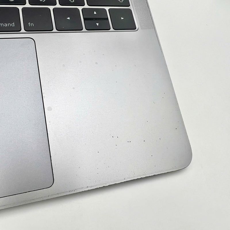 Macbook Pro 2017 13.3in Xám Intel Core i7/RAM 16GB/SSD 256GB 97% pin 100% BPTN (Đã thay pin , xước gôm vỏ ,ám chấm vỏ)