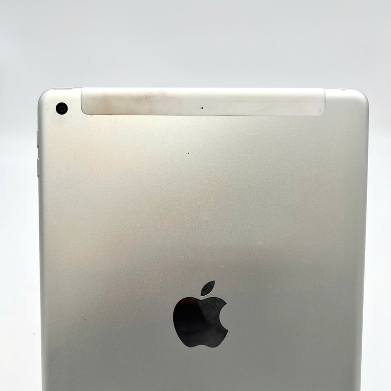 iPad Gen 6 2018 9.7in 32GB Bạc 4G + Wifi 98% pin 100% Từ DCM (Đã thay pin)