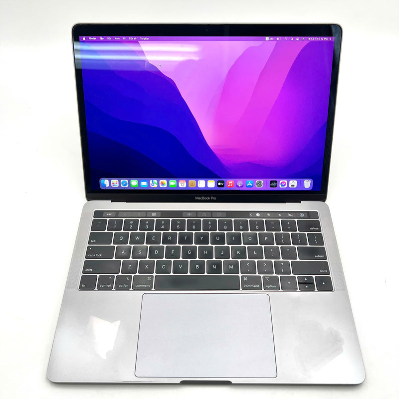 Macbook Pro 2019 13.3in Xám Intel Core i7/RAM 16GB/SSD 256GB 98% Sạc 262 lần BPTA (Xước vỏ , gôm nhẹ , ám tem vỏ)