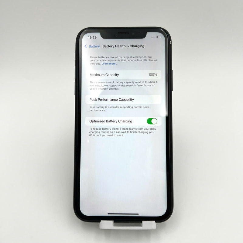 iPhone XR 64GB Đen 97% pin 100% Máy đã trả hết tiền mạng dùng như Quốc tế Apple (Đã thay pin - Đốm camera 1x, xước lưng, viền) - HH2811