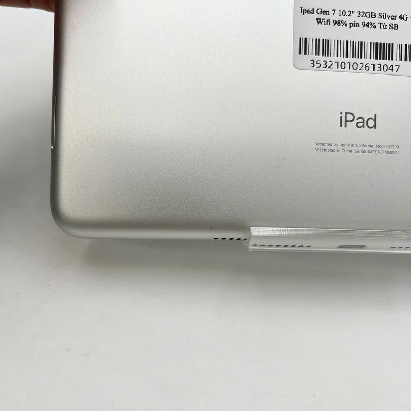 iPad Gen 7 2019 10.2in 32GB Bạc 4G + Wifi 98% pin 94% từ SB