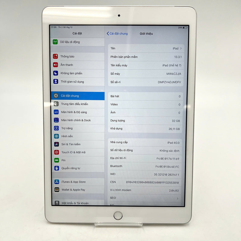 iPad Gen 7 2019 10.2in 32GB Bạc 4G + Wifi 98% pin 95% từ SB (Mặt lưng xước nhẹ)