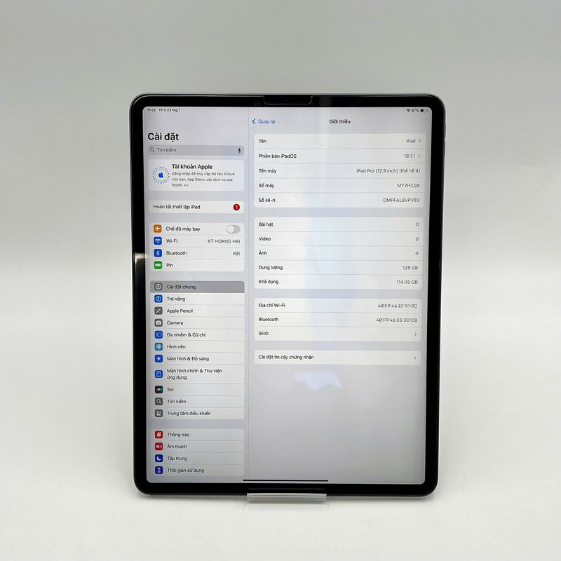 iPad Pro 2020 12.9in Xám 128GB  Wifi 98% pin 88% (Màn ám xanh , móp viền nhẹ)