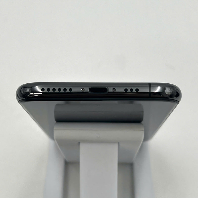 iPhone 11 Pro 64GB Đen 98% pin 95%  Máy đã trả hết tiền mạng dùng như Quốc tế Apple  - HH2491
