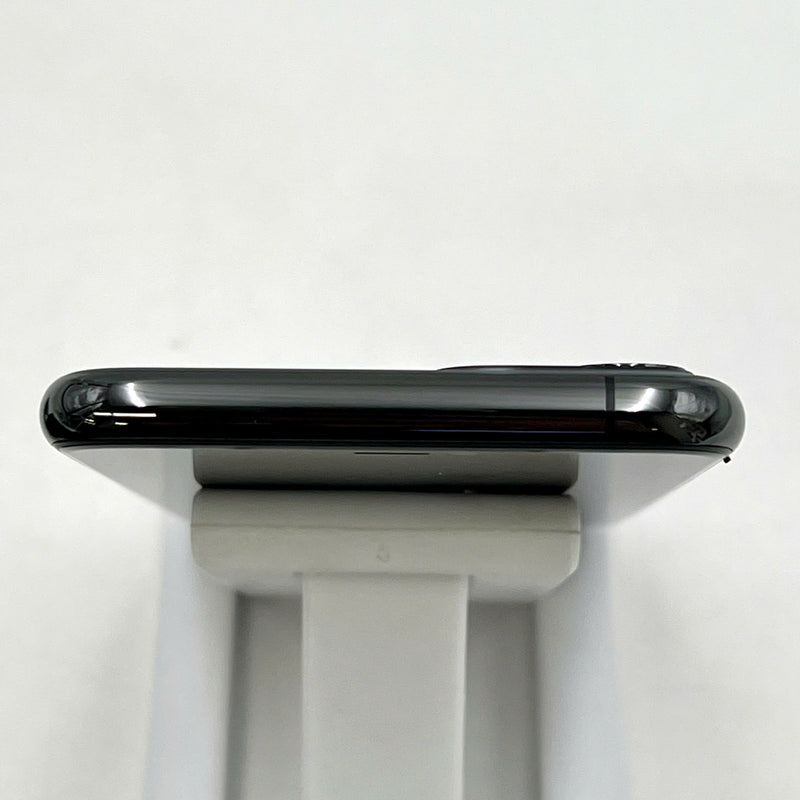 iPhone 11 Pro 64GB Đen 98% pin 100% Máy đã trả hết tiền mạng dùng như Quốc tế Apple (Đã thay pin , màn hình Apple - Đốm camera 1x) - HH1641