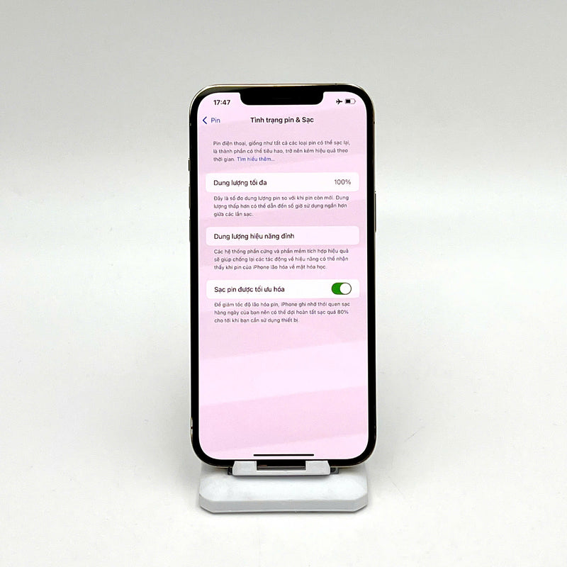 iPhone 12 Pro Max 256GB Vàng 98% pin 100% Máy đã trả hết tiền mạng dùng như Quốc tế Apple (Đã thay pin - Đốm camera 0.5x)