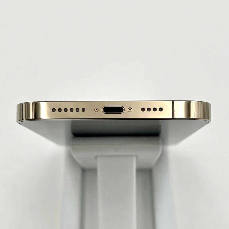 iPhone 12 Pro Max 256GB Vàng 98% pin 100% Máy đã trả hết tiền mạng dùng như Quốc tế Apple (Đã thay pin - Đốm camera 0.5x)