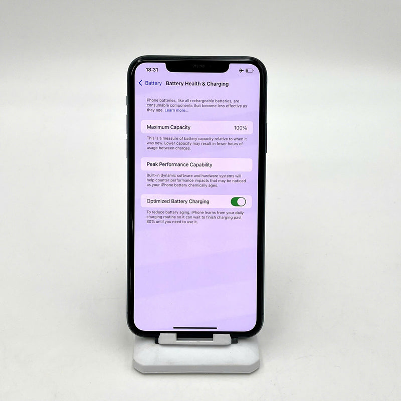 iPhone 11 Pro Max 256GB Xanh Lá 98% pin 100% Quốc tế Apple (Đã thay pin - Màn xước và viền xước) - HH6205